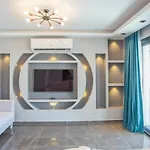 Oeluedeniz 4 Bedroom With Private Pool Hot Tub フェティエ