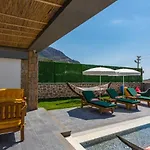 Oeluedeniz 4 Bedroom With Private Pool Hot Tub Villa *