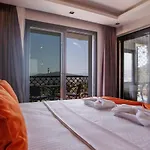 Oeluedeniz 4 Bedroom With Private Pool Hot Tub Villa *