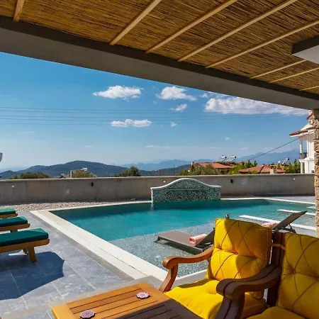 Oeluedeniz 4 Bedroom With Private Pool Hot Tub Вилла Фетхие
