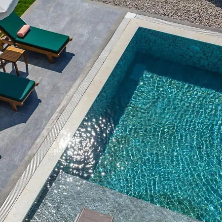 Вилла Oeluedeniz 4 Bedroom With Private Pool Hot Tub